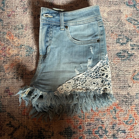 High rise shortie - Picture 1 of 2